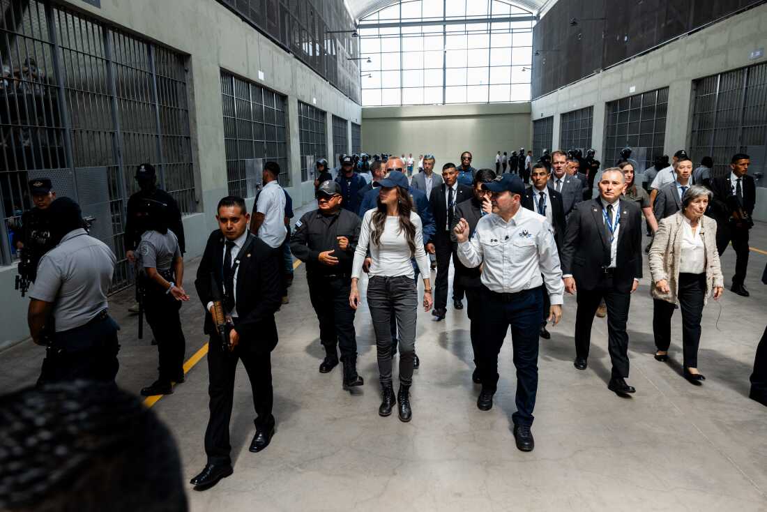 U.S. Homeland Security Secretary Kristi Noem visits the cells at the Confinement Center against Terrorism (CECOT), in Tecoluca, San Vicente, El Salvador on March 26, 2025.