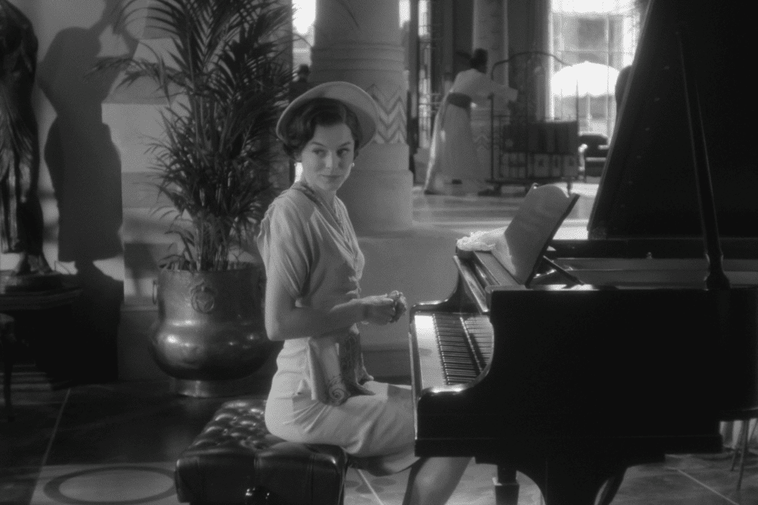 Emma Corrin in "Hotel Reverie," a new episode of Black Mirror.